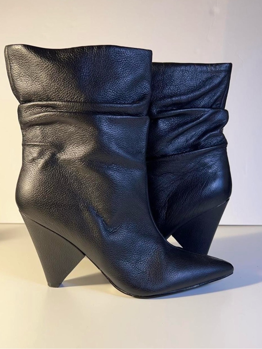 Guess Black Leather Pointed Toe Ankle Booties